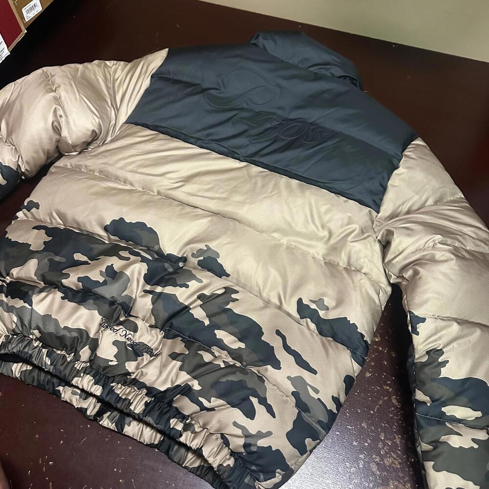 PRPS men’s beige, camo puffer coat size medium - Picture 7 of 7